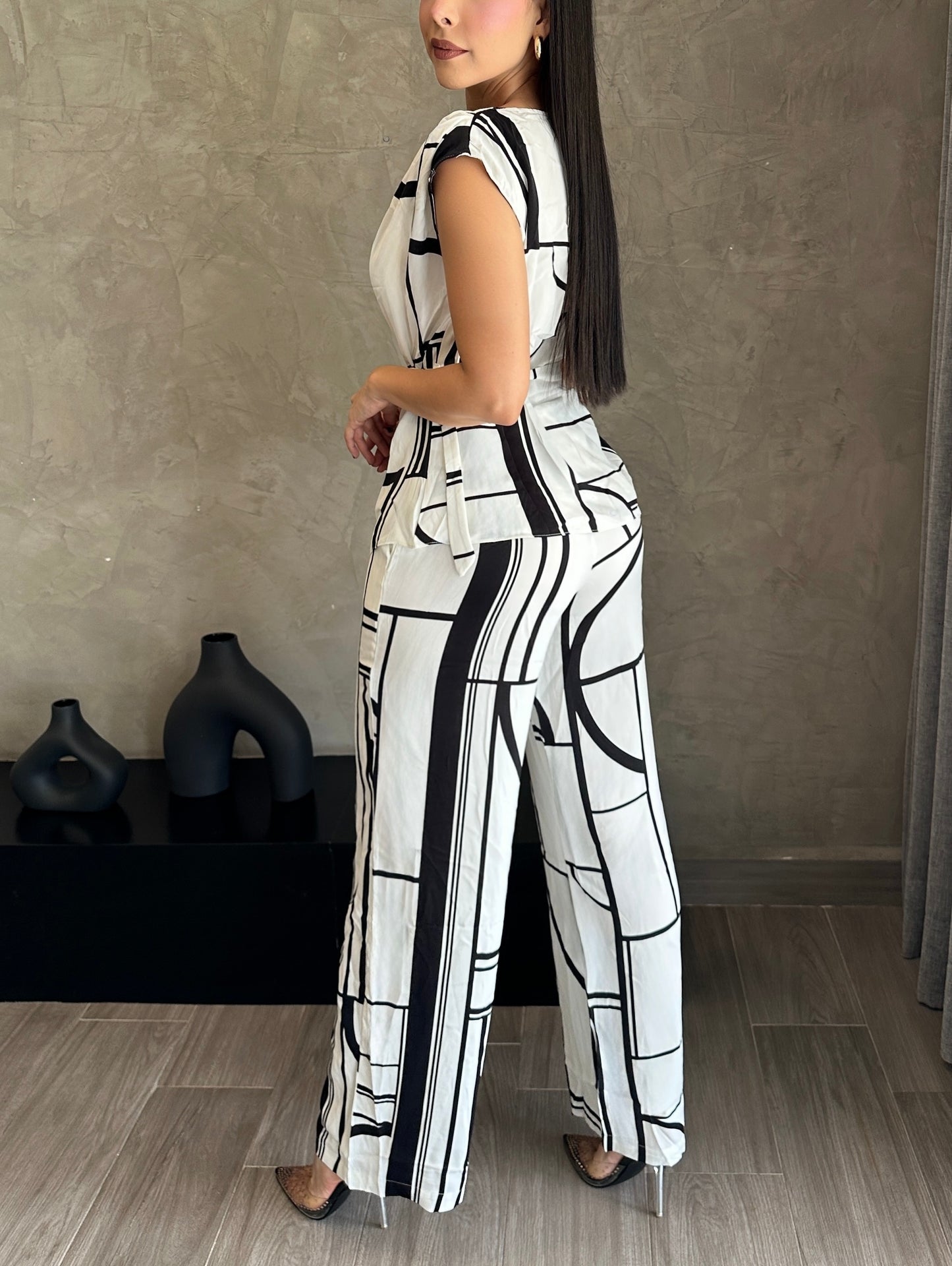 Set Blanco Con Negro
