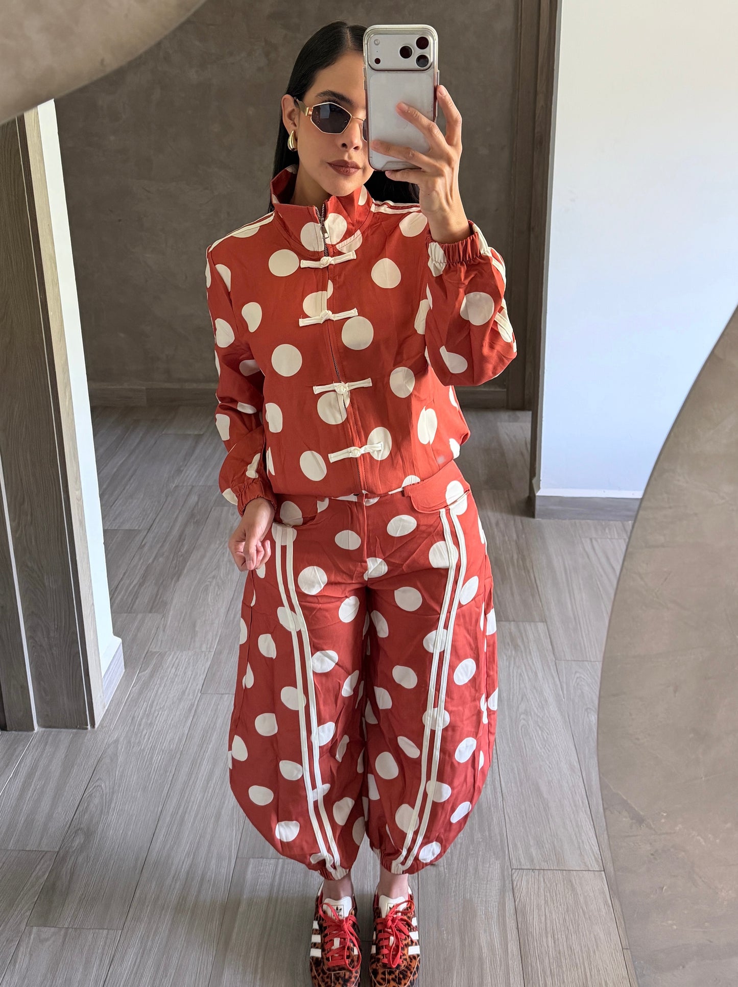 Set Polka Marrón