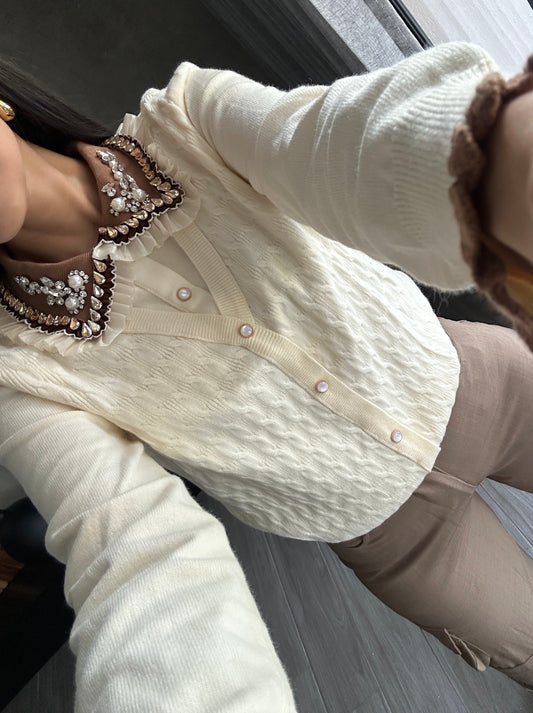 Suéter Cuello Café