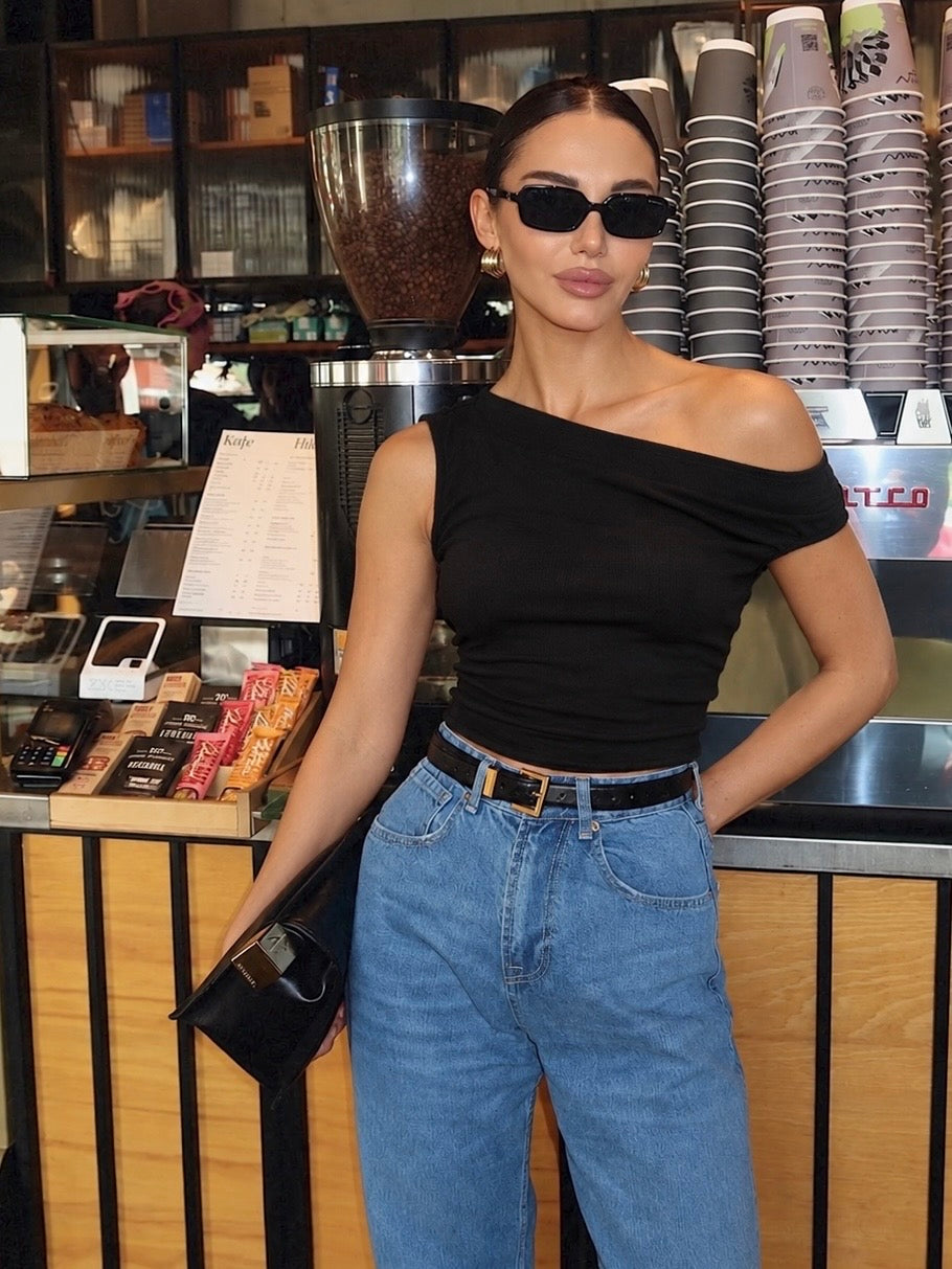 Blusa Shoulder Negra
