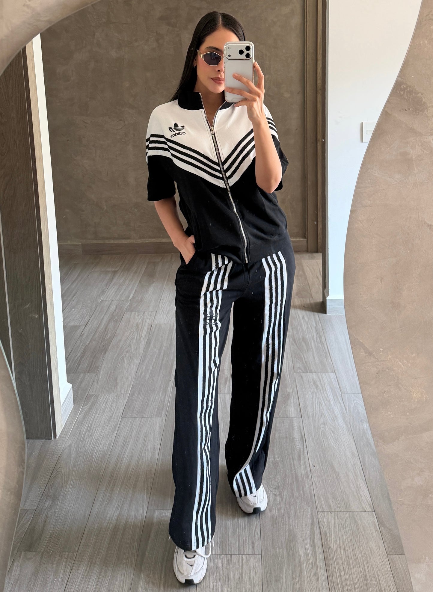 Set Negro Con Blanco