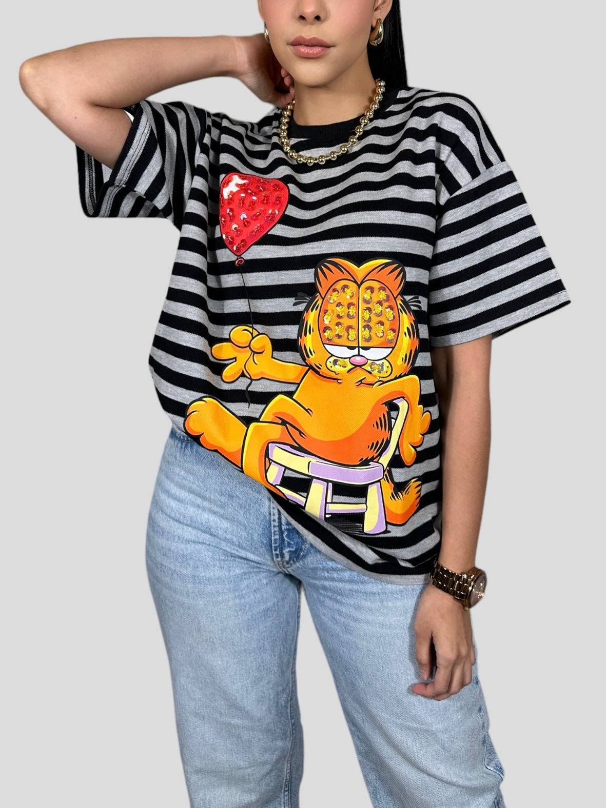 Playera Negra Garfield Globo